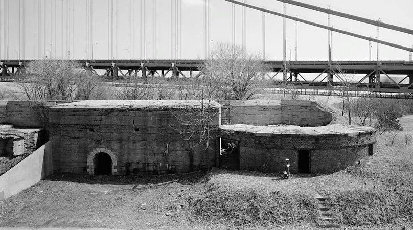Battery Duane Magazine and Gun Emplacement